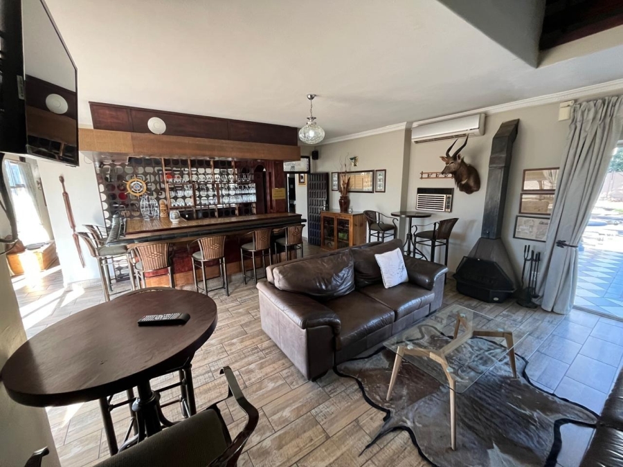 19 Bedroom Property for Sale in Universitas Free State